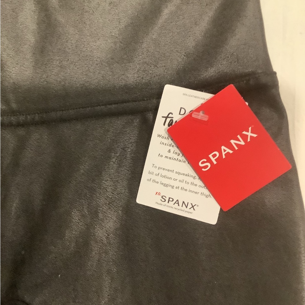New!  SPANX Glossy Black Leggings